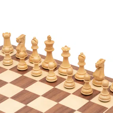Ensemble Competition Echiquier en Bois de Noyer et d'Erable, Jeu d'Echecs en Bois de Buis & Coffret de Rangement en Bois de Rose Doré – Image 4