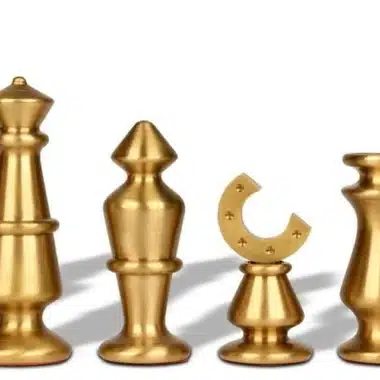 Jeu d'Echecs en Laiton Massif Modern – Image 3