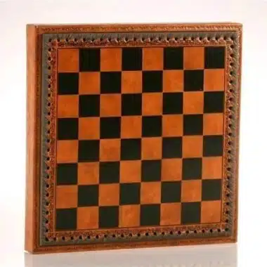 Ensemble Arabic Style IV Echiquier en Similicuir avec Rangement et Jeu d'Echecs en Métal Plaqué Or et Argent – Image 16