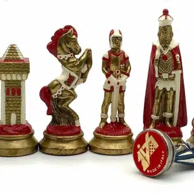 Ensemble Mary Stuart III Echiquier en Similicuir & Jeu d'Echecs en Métal Peint à la Main – Image 8