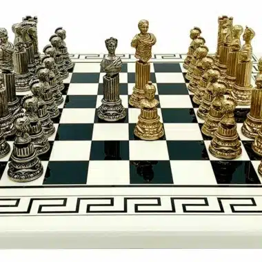 Ensemble Empire Romain III pièces en métal doré et argenté face à face