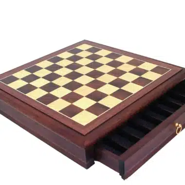 Ensemble "Tilleul Small" Echiquier en Bois de Noyer avec Tiroir de Rangement & Jeu d'Echecs Staunton en Bois – Image 4