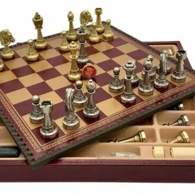 Ensemble Staunton Mix V Echiquier Rouge avec Rangement et Jeu d'Echecs en Métal – Image 2