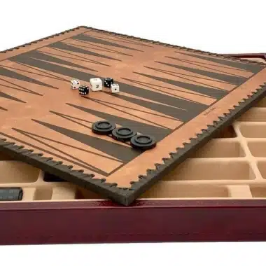 Jeu d'Echecs Invasion Mongole de la Rus' de Kiev en Résine & Échiquier en Similicuir avec Compartiment de Rangement – Image 10