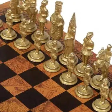 Ensemble Camelot Roi Arthur VII Echiquier en Similicuir & Jeu d'Echecs en Métal Massif – Image 6
