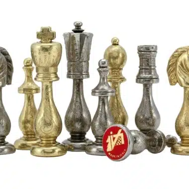 Grand Jeu d'Echecs en Métal &  Échiquier en Cuir Véritable avec Tiroir de Rangement – Image 3