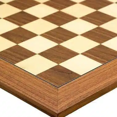 Ensemble Blackmore Echiquier en Bois de Noyer et d'Erable & Jeu d'Echecs en Bois de Rose Doré – Image 7