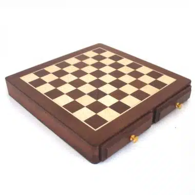 Ensemble Medieval IV Echiquier en Bois d'Erable & Jeu d'Echecs en Métal – Image 9