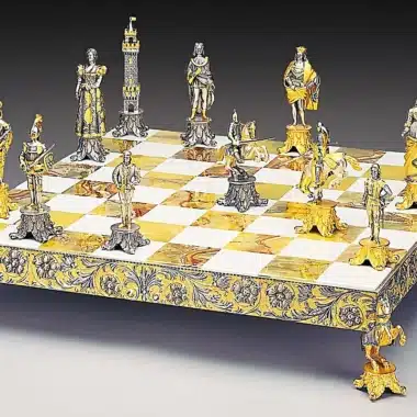 Ensemble Médicis Vs Pazzi complet sur échiquier en onyx, bronze et or 24 carats