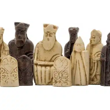Pièces d'échecs Ile de Lewis en résine, style médiéval sculpté