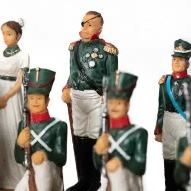 Ensemble Napoléon Campagne de Russie IV Jeu d'Echecs en Résine et Echiquier en Similicuir Vert – Image 5