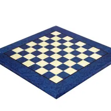 Ensemble Renaissance Haut de Gamme Echiquier en Bois d'Erable Laqué Bleu & Jeu d'Echecs en Métal Peint à la Main – Image 9