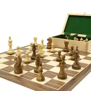 Ensemble Fierce Knight Brun Echiquier en Bois de Noyer et d'Erable, Jeu d'Echecs en Bois de rose et Coffret de Rangement en Bois de Buis – Image 4