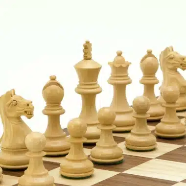 Ensemble Fierce Knight Brun Echiquier en Bois de Noyer et d'Erable, Jeu d'Echecs en Bois de rose et Coffret de Rangement en Bois de Buis – Image 3