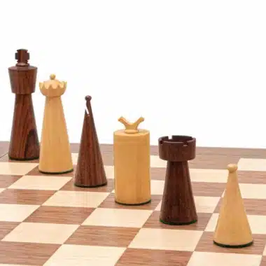 Ensemble Art Deco II Echiquier en Bois d'Erable et de Noyer et Jeu d'Echecs en Bois de Rose Doré – Image 5