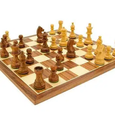 Ensemble "Academy Medium" Echiquier en Bois de Noyer et d'Erable & Jeu d'Echecs en Bois de Rose