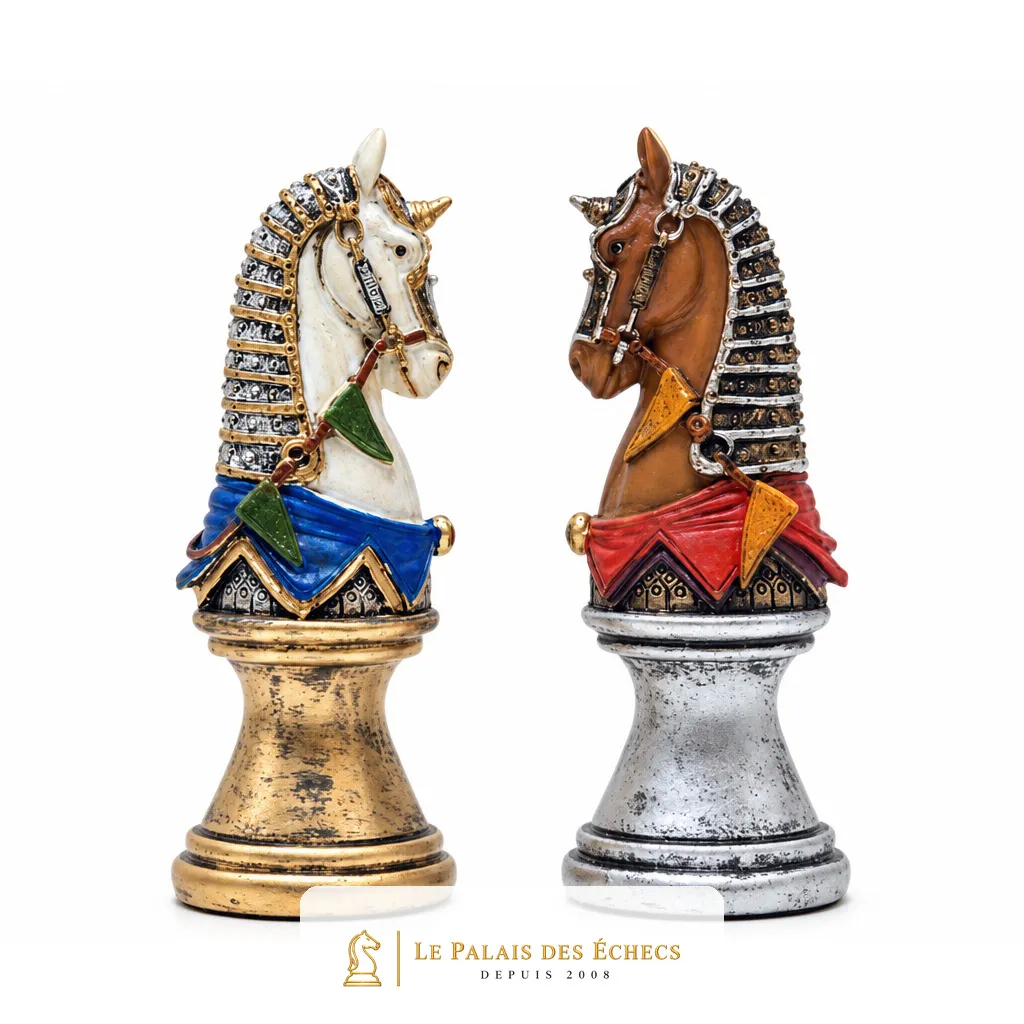 Cavaliers Buste Médiéval V, têtes de cheval blanche et marron détaillées