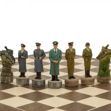 Jeu d'Echecs en Résine "Hitler vs Roosevelt"