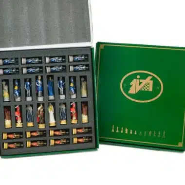 Jeu d'Echecs en Résine "Roi Arthur"