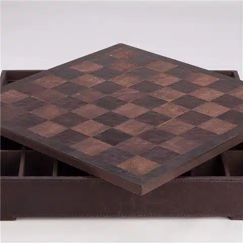 Coffret de rangement en cuir véritable avec échiquier Flowered ouvert en diagonale