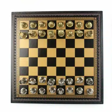 Ensemble Staunton Mix II Echiquier en Similicuir avec Compartiment de Rangement Intégré & Jeu d'Echecs en Métal Massif – Image 4