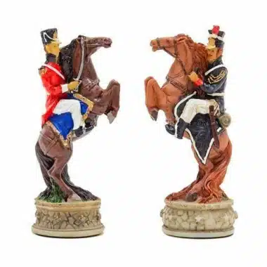 Ensemble Bataille de Waterloo 1 Echiquier en Bois et en Marbre et Jeu d'Echecs Peint à la Main – Image 4