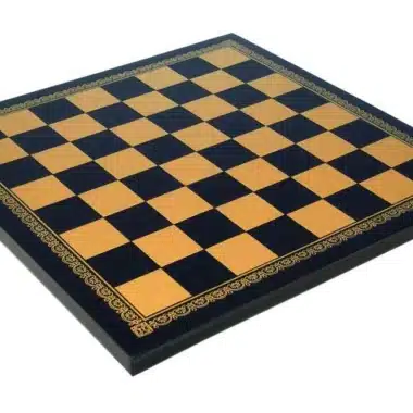 Jeu d'Echecs Tete de Mort Peints à la Main et Echiquier en Similicuir Noir – Image 6