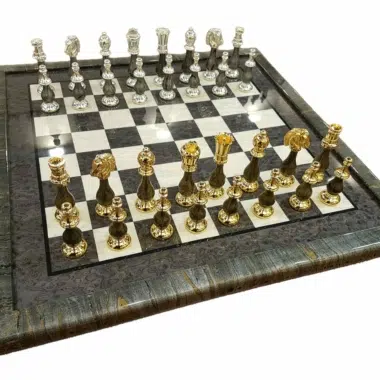 Jeu d'Échecs Fantaisie - Échiquier en Bois de Bruyère Gris & Pièces en Bois et Laiton massif