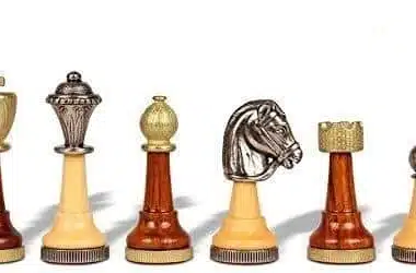 Jeu d'Échecs Classique - Échiquier et Backgammon à Rangement en Similicuir & Pièces en Bois et Métal – Image 5