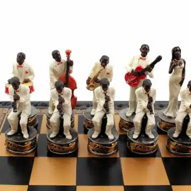 Jeu d'Échecs Jazz vs Rock - Échiquier et Backgammon à rangement en similicuir & Pièces en résine – Image 3