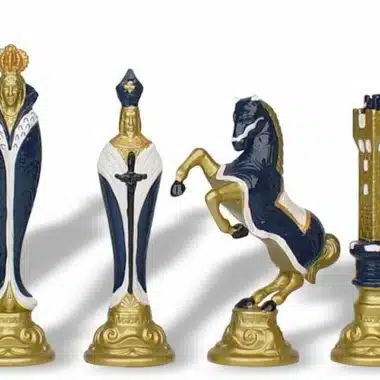 Grand Jeu d'Echecs Renaissance Italienne & Échiquier en Cuir avec Rangement – Image 6
