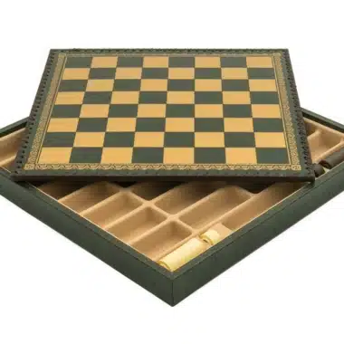 Jeu d'Echecs Romains vs Gladiateurs en Résine et Échiquier en Similicuir avec Compartiment de Rangement – Image 10