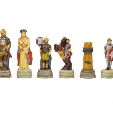 Six pièces d'échecs Romains détaillées, roi, dame, fou, cavalier et tour