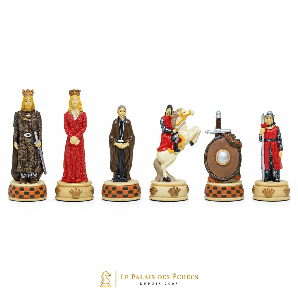 Alignement complet des six pièces majeures du jeu sur fond blanc