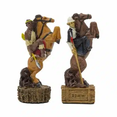 Jeu d'Echecs Britannique VS Zoulous - Échiquier en Bois & Jeu d'Échecs en Résine Peint à la Main – Image 6