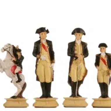 Jeu d'Echecs Révolution Américaine en Etain et Échiquier en Similicuir – Image 4