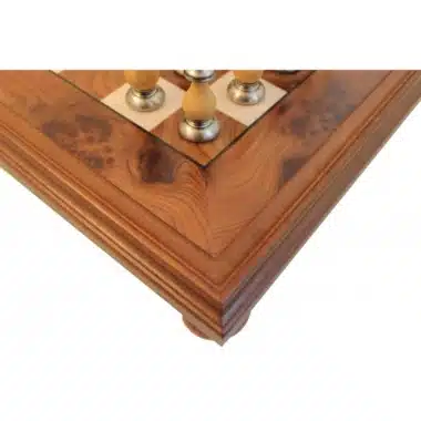Jeu d'Echecs Grand Oriental - Échiquier en Bois de Bruyère et Bois d'Orme & Jeu d'Echecs en Laiton Massif et Bois – Image 6