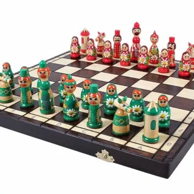 Jeu d'Echecs en Bois pour Enfants Babushka Poupées Russes Vert