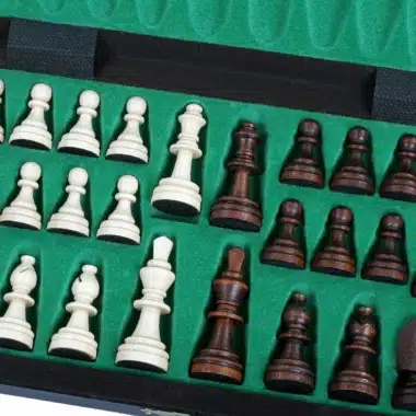 Petit Jeu d'Echecs Magnetique en Bois avec Rangement – Image 8