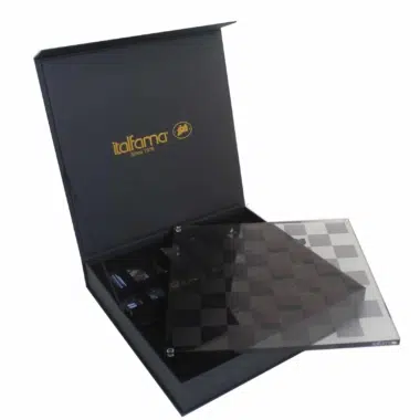 Jeu Echecs Cube Design Gris et Translucide Brillant en Plexiglas avec Coffret de Rangement – Image 5