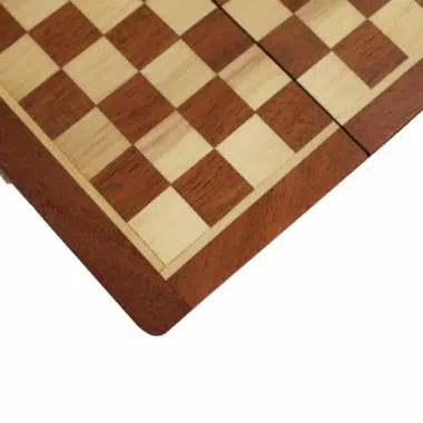 Jeu d'Echecs et Jeu de Dame en Bois et Magnétique - 4 Dimensions – Image 4