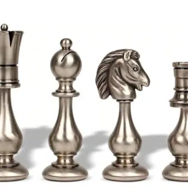 Grand Jeu d'Echec Design - Pieces Echecs en laiton et Echiquier en Bois de Bruyere et d'Erable Gris Laqué – Image 4