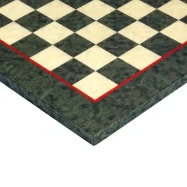 Ensemble Jeu d'Échecs Romains VS Gladiateurs et Échiquier en Bois d'Érable – Image 7