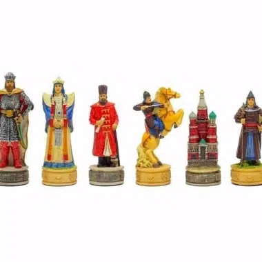 Ensemble Jeu d'Échecs Russes VS Mongols et Échiquier en Bois d'Orme et Bruyere Laqué – Image 4