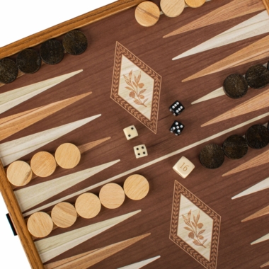 Jeu de Societe 4 en 1 en Bois - Jeu d Échecs, Backgammon, Ludo et Serpents et Échelles avec Rangement – Image 6