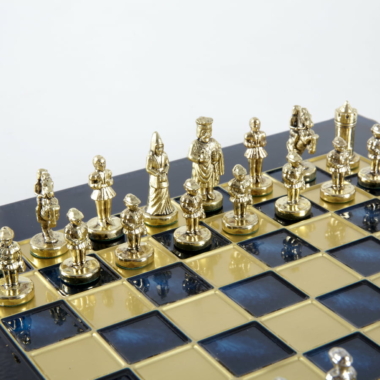 Petit Ensemble de Jeu d'Échecs Byzantin Pièces en Metal Or & Argent avec Échiquier en Metal et Coffret de Rangement – Image 36