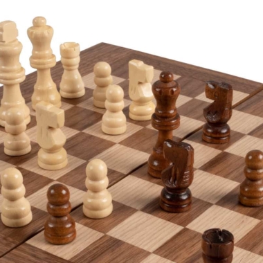 Ensemble Jeu d'Échecs, Jeu de Dame et de Backgammon en Bois de Noyer et de Chêne – Image 8