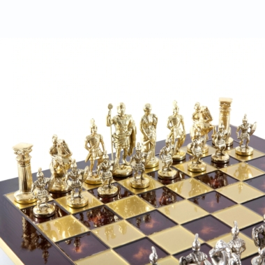 Ensemble Jeu d'Echecs Période Greco Romaine Argent et Doré – Image 9