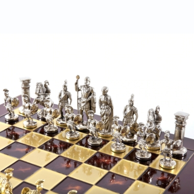 Ensemble Jeu d'Echecs Période Greco Romaine Argent et Doré – Image 10