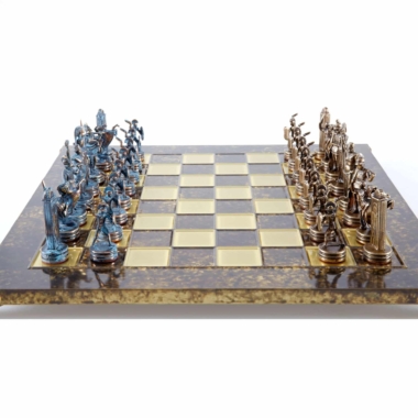 Ensemble d'échecs mythologie grecque complet, pièces bronze et bleues face à face